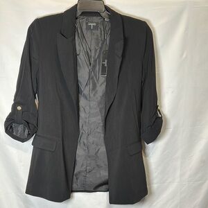 Black Blazer with‎ 3/4 Sleeves and Classic Lapel